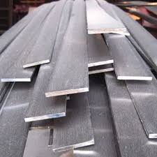 Barra de acero plana de carbono laminada en caliente/retirada a frío del grado de Q235b Q345b Ss400 S235jr